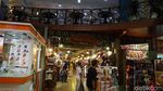 Foto: Tempat Wajib Berburu Buah Tangan di Kuala Lumpur