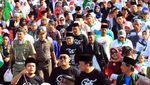 Cak Imin Ikut Jalan Sehat Sarungan