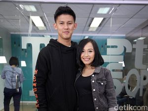 Selamat! Jevin Julian dan Rinni Wulandari Dikaruniai Anak Pertama