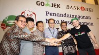 Kerjasama ini mendukung pemerintah dalam gerakan non tunai dan semakin memudahkan para wajib pajak membayar kewajibannya. Foto: dok. GoJek