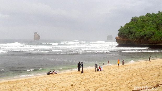 Gelar Malang Beach Festival, Pemkab Malang Target 6 Juta Wisatawan