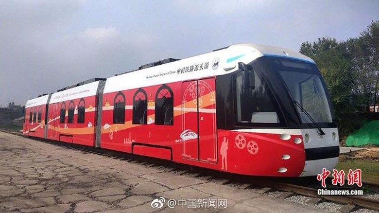 Kereta Hidrogen aFoto: Pool (Shanghaiist) Kereta Hidrogen aFoto: Pool (Shanghaiist)