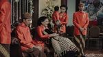 Potret Keluarga Jokowi di Siraman Kahiyang