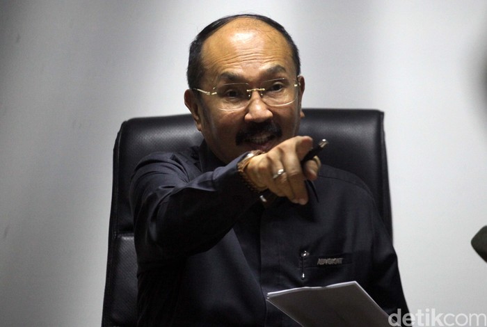 Kritik KPK karena Tersangkakan Novanto, Pengacara Ungkit Aksi Teroris