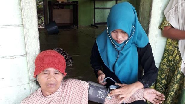 Kisah Bidan Butet, Mengabdi ke Negara Tanpa Digaji Sepeser pun