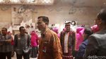 Gagahnya Bobby Berkain Mandailing ke Acara Midodareni Kahiyang