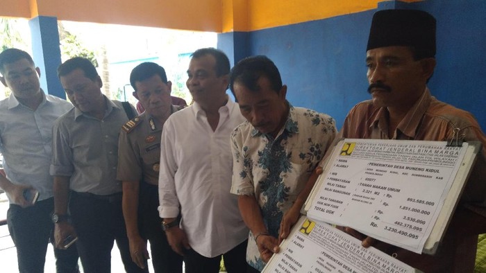 Terdampak Proyek Tol Paspro, 611 Makam Dipindah dan Diganti Rugi