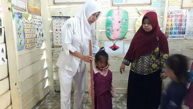 Kisah Bidan Butet, Mengabdi ke Negara Tanpa Digaji Sepeser pun