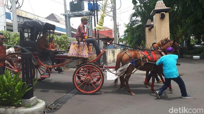 6 Spot Paling Asyik untuk Menonton Kirab Kahiyang di Solo