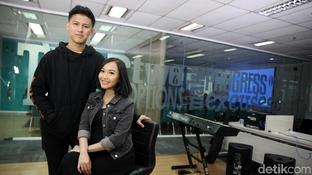 Ini Dia 10 Pasangan Terhot