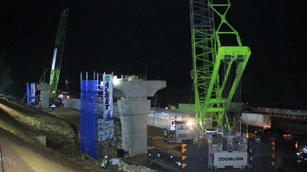 Jasa Marga Mulai Pasang Rangka Beton Tol Jakarta-Cikampek Layang.