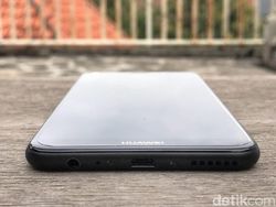 Unboxing Nova 2i, Ponsel 4 Kamera Harga Rp 3 Jutaan