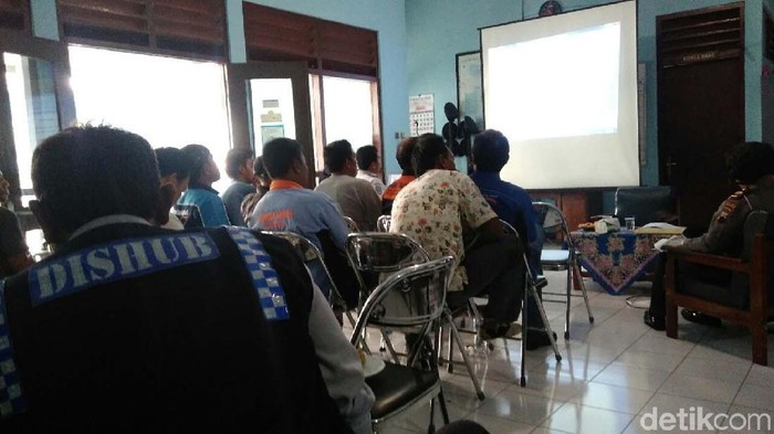 Driver Online dan Konvensional di Purworejo Dipertemukan