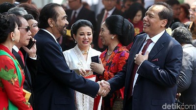 CT Bersama Istri Hadiri Pernikahan Kahiyang-Bobby