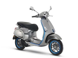 Apakah Vespa Listrik Bisa Menggantikan Vespa Konvensional?