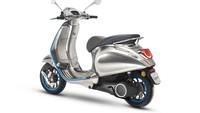 Jantung pacu Vespa Elettrica adalah sebuah Power Unit yang menghasilkan daya konstan 2 kW dengan daya puncak hingga 4 kW. Vespa mengklaim performa motor listrik ini lebih besar dibanding skuter 50 cc yang banyak digunakan di Eropa. Pool/Vespa.