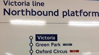 Berdasarkan travelcard, London dibagi menjadi sembilan zona. Zona satu berada di pusat kota, makin besar angkanya artinya makin jauh dari pusat kota. Nah saat membeli oyster card kita harus memperhatikan ke mana aja kita selama di London. (Erna/detikTravel)