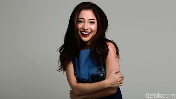 Nikita Willy Centil Banget Sih! Nikita Willy Centil Banget Sih!