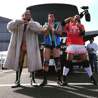 Ladybeard, Pegulat Pria yang Curi Perhatian Karena Tampil Imut Ala Lolita