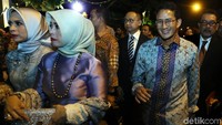 Wakil Gubernur DKI Jakarta Sandiaga Uno menghadiri resepsi pernikahan Kahiyang-Bobby.