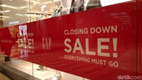 Toko GAP yang berada di Pondok Indah Mall (PIM) II sudah tak lagi beroperasi.