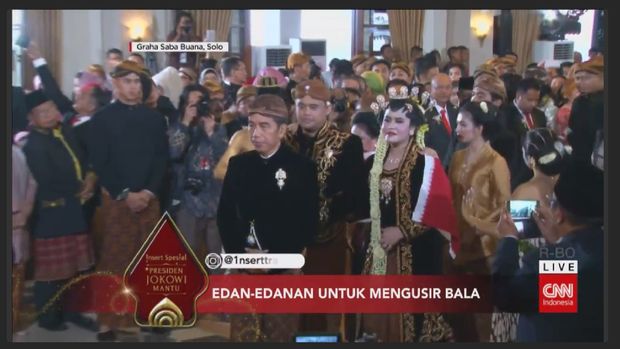 Jokowi antar Kahiyang-Bobby ke pelaminan.