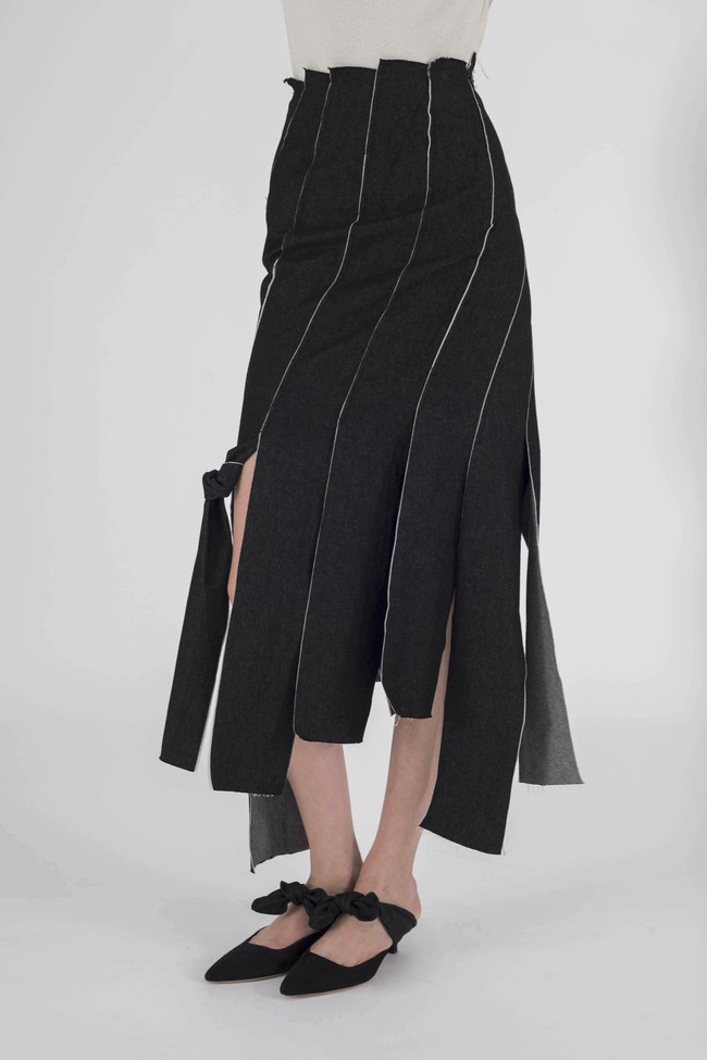 Rejina Pyo, Lauren skirt. Foto: Dok. Rejina Pyo