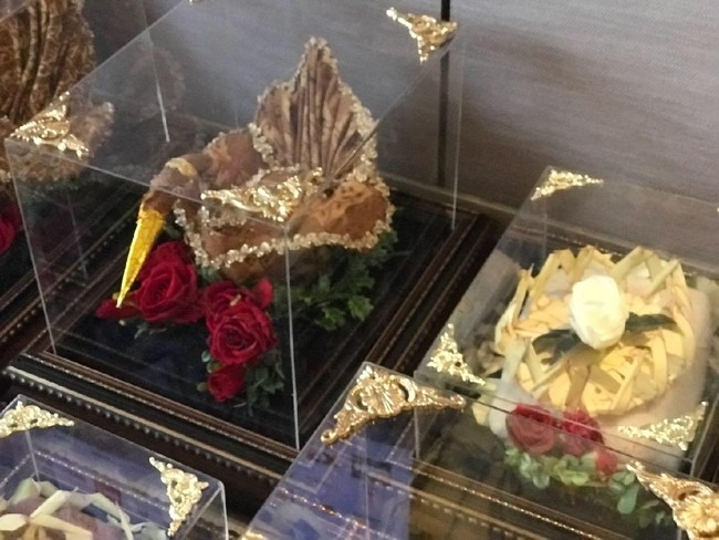 Konsep seserahan dibuat simpel namun elegan. Rose Arbor Seserahan yang diberikan tanggung jawab untuk mempercantik rangkaian seserahan dari Bobby untuk Kahiyang Ayu. Foto: Dok. Rose Arbor Seserahan