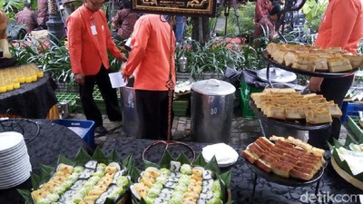Ini Tampilan Prol Kopyor hingga Martabak Telur di Pernikahan Kahiyang-Bobby