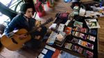 Eeaaa! Pasar untuk Menjual Barang Sang Mantan