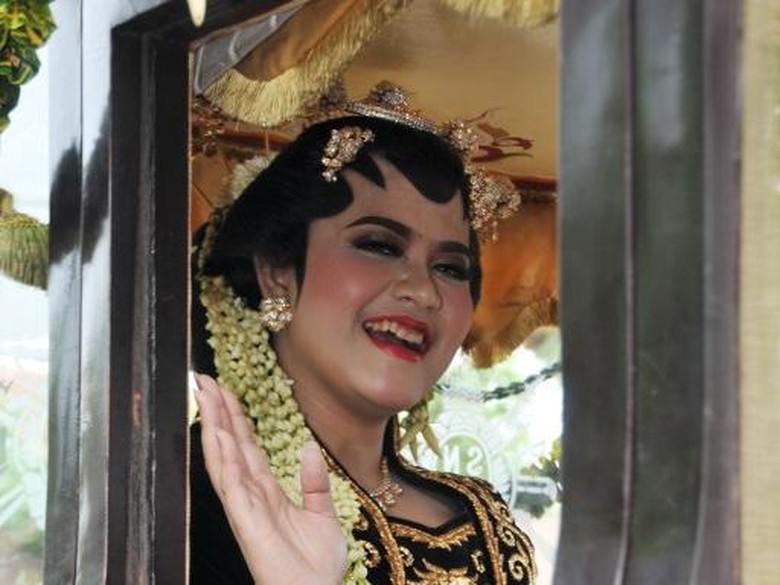 Kahiyang akan Diberi Marga Siregar pada 21 November Kahiyang akan Diberi Marga Siregar pada 21 November