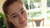 Ia masih berusia 22 tahun. Si cantik satu ini bikin netizen pria asal Indonesia turut tergila-gila. Foto: Instagram/gronyasomerville