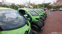 Mari kita bahas soal mobil listrik canggihnya. Adalah Mobil Renault Twizy, mobil listrik yang menggunakan Baterai lithium-ion 7kWh yang terletak di bawah kursi depan (Masaul/detikTravel)