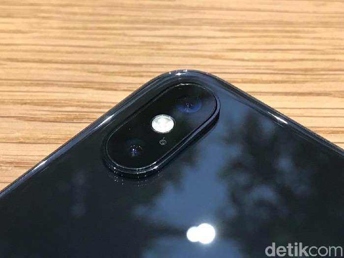 Kamera iPhone X. Foto: Adi Fida Rahman/detikINET Kamera iPhone X. Foto: Adi Fida Rahman/detikINET