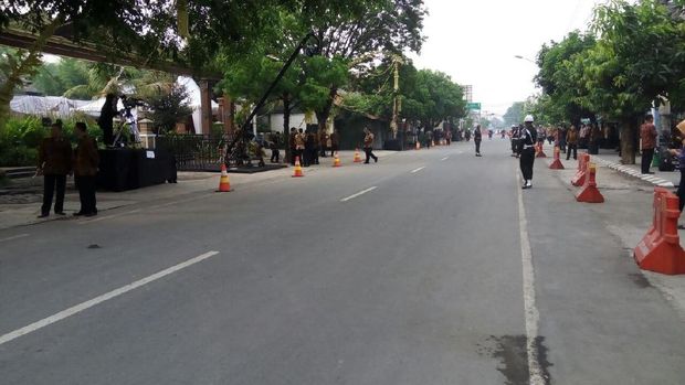 Begini Situasi Depan Graha Saba Buana Jelang Pernikahan Kahiyang
