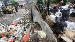 Bikin Kotor! Sampah Meluber ke Ruang Terbuka Hijau