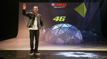 Valentino Rossi Kencan dengan Yamaha Niken