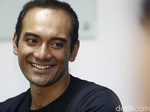 Main Film Baru, Ario Bayu Teringat Perjuangan Hidup Keluarganya
