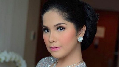 Tampil Fresh di Pernikahan Kahiyang, Ini Olahraganya Annisa Pohan