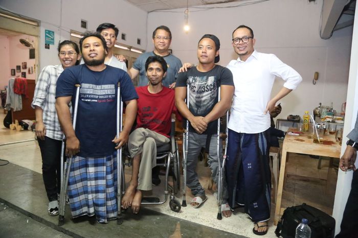 Foto: Menteri Ketenagakerjaan M Hanif Dhakiri berbincang dengan kaum difabel (Dok. Kemnaker) Foto: Menteri Ketenagakerjaan M Hanif Dhakiri berbincang dengan kaum difabel (Dok. Kemnaker)
