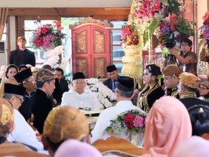 Kahiyang-Bobby Sah Menikah, Jokowi Ngetweet: Mohon Doanya