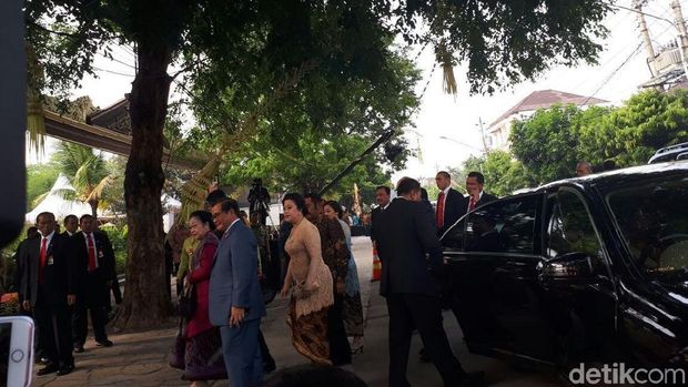 Megawati tiba di lokasi pernikahan Kahiyang