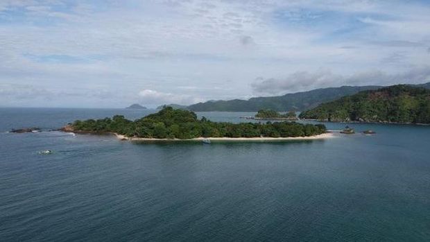 Teluk Kiluan Lampung