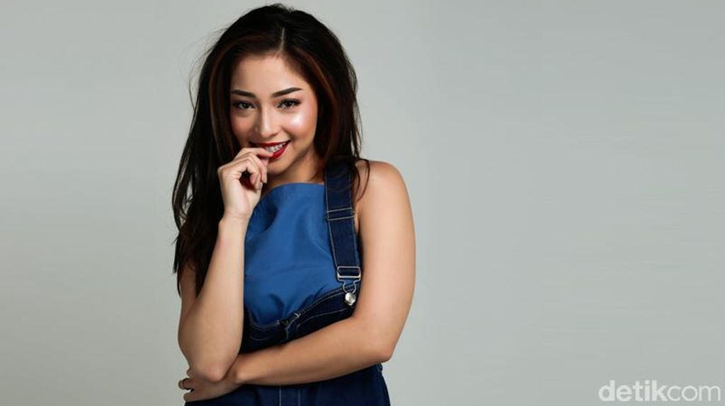 Mati Gaya Pengalaman Pertama Nikita Willy saat Jumpa Fans