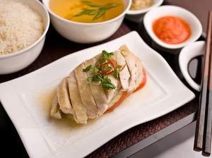 Sedap Mengenyangkan Nasi Ayam Hainan di 5 Tempat Ini
