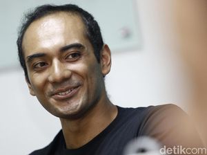 Ario Bayu Jalani Tes COVID-19 Berkali-kali untuk Asih 2