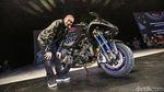 Valentino Rossi Kencan dengan Yamaha Niken