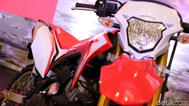 Bedah Jeroan Honda CRF150L, Konsumsi BBM 43,03 Km/Liter