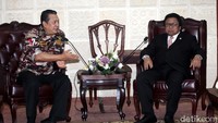 Bambang Soesatyo menjelaskan mengenai bela negara yang akan dilakukan oleh FKPP pada hari Sabtu Tanggal 18 November mendatang.