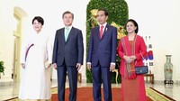 Penampilan mereka ini khusus untuk menyambut Presiden Korea Selatan, Moon Jae-in (Foto: Pool)